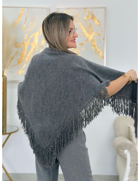 Poncho Casandra