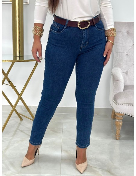 Pantalon Indonesia