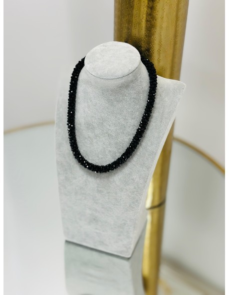 Collar Azabache 2